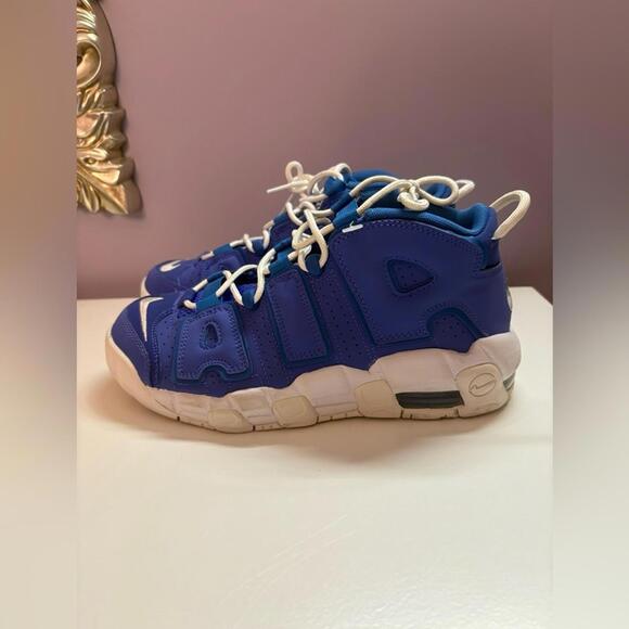 Nike Kids Air More Uptempo Shoes - Picture 3 of 7